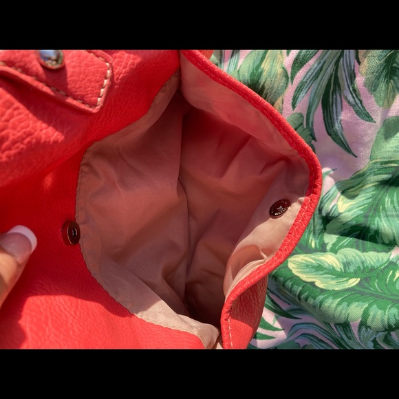 NINE WEST CORAL PURSE - Picture 3 of 5